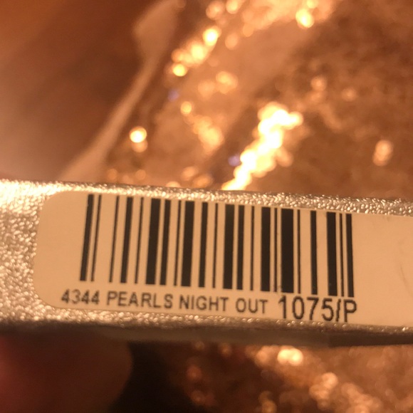 Premier Designs Pearls Night Out Pendant/Pin NWOT - Picture 4 of 4